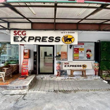 Ratanawong Place 807 방콕 외부 사진